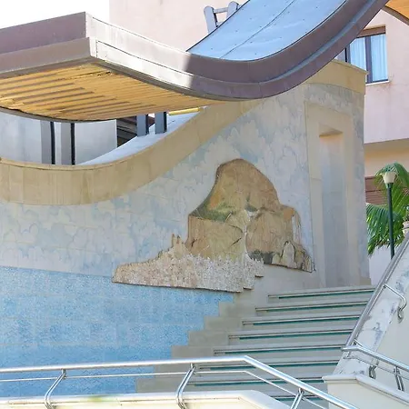 Belvedere Hotel 3*