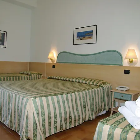 Belvedere Отель 3*